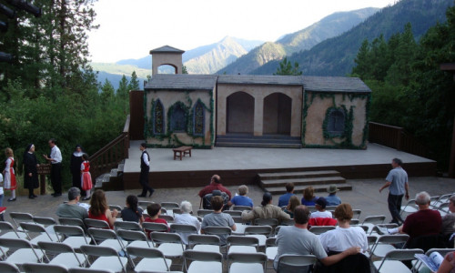 Leavenworth Summer Theater